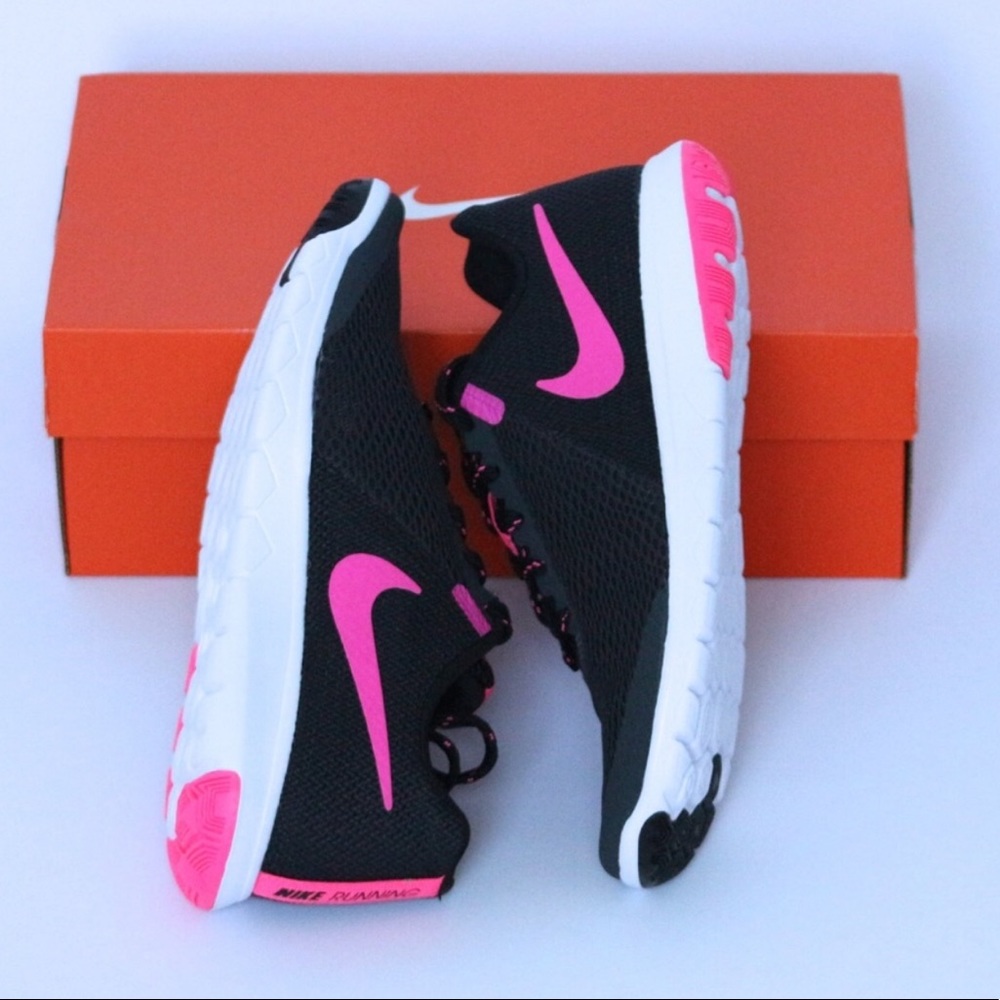 NWB Nike shoes. Black white and pink